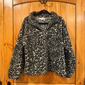 LOFT Black and Gray Animal Print Fleece Oullover